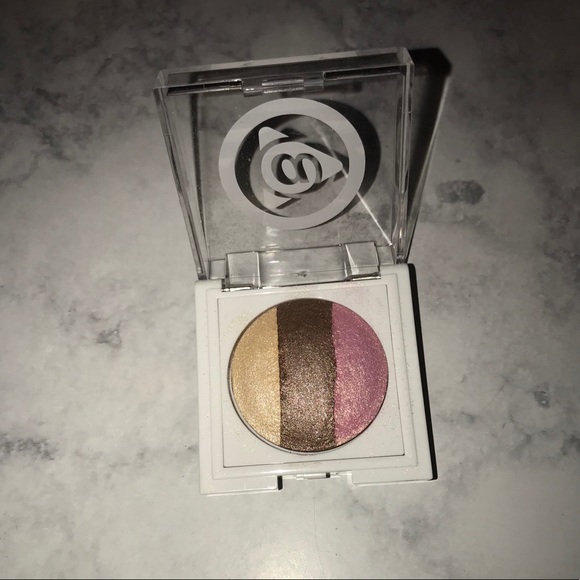 Name Brand Makeup Bundle ~ Sample & Full Size! - Picture 4 of 8